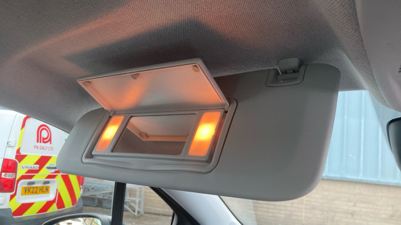 Vauxhall Crossland 1.5 Turbo D Ultimate 5dr Diesel Hatchback